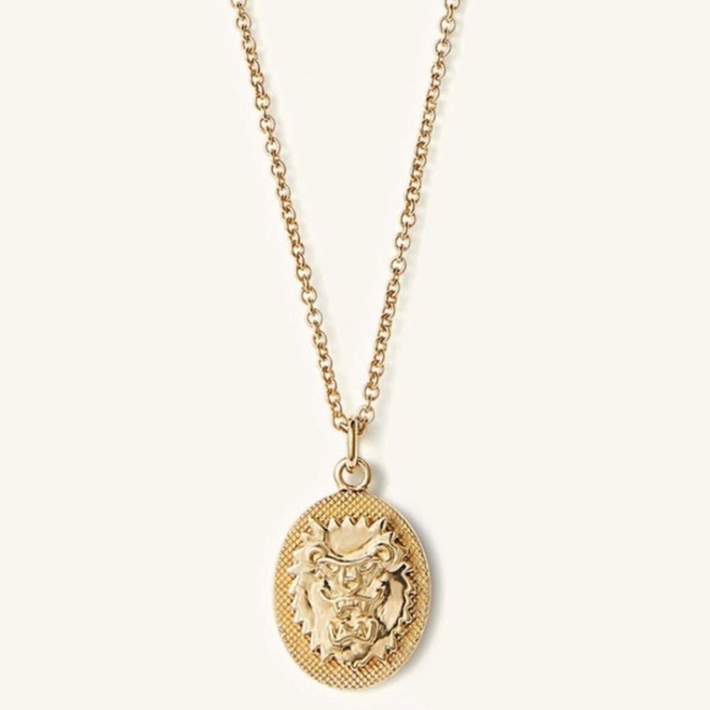 Mejuri Gold Vermeil “Strength” Tarot Necklace